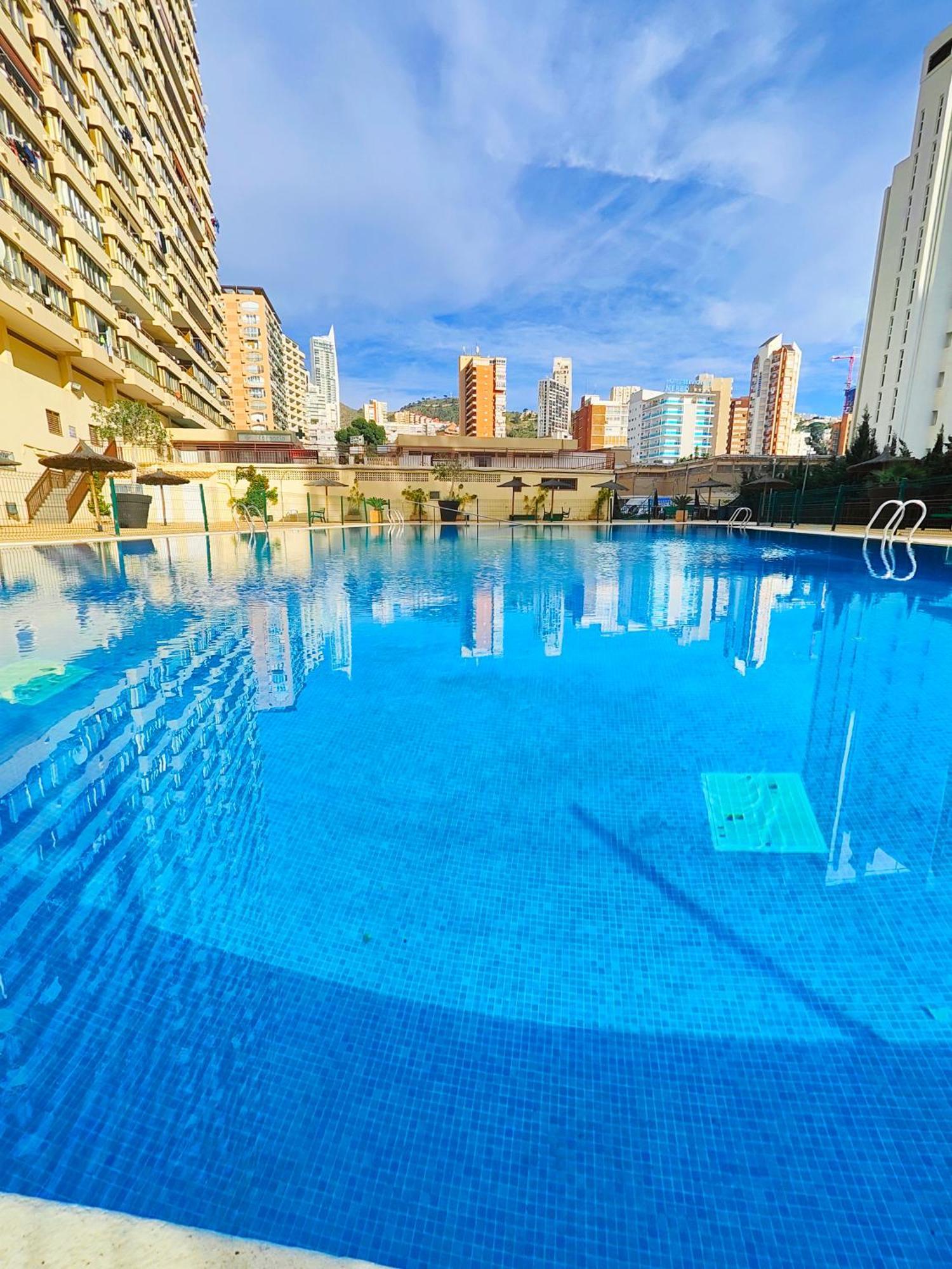 Acuarium Lux Apartamento Benidorm Exterior foto